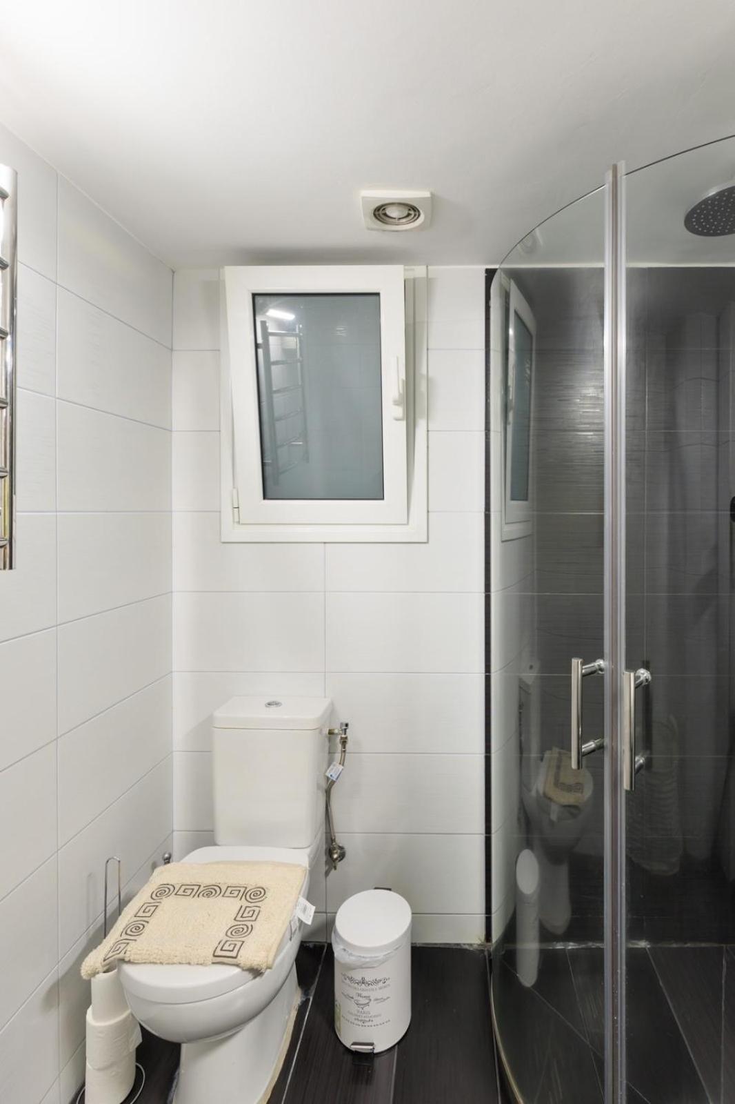 Aiolos Luxury Metro Acropolis Suite 7 Near Museum Of Modern Art Atene Esterno foto