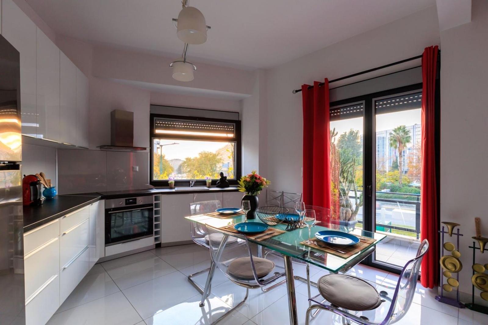 Aiolos Luxury Metro Acropolis Suite 7 Near Museum Of Modern Art Atene Esterno foto